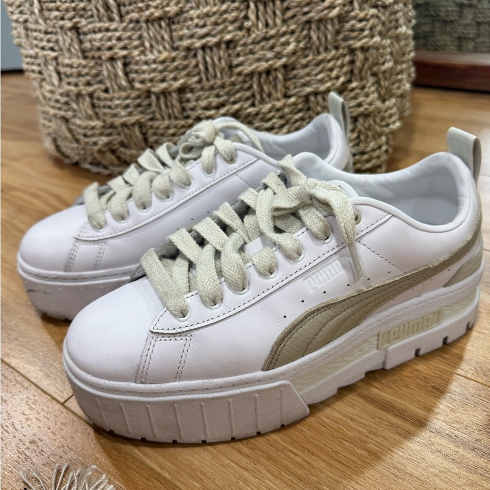 Puma Women's White and Tan Sneakers